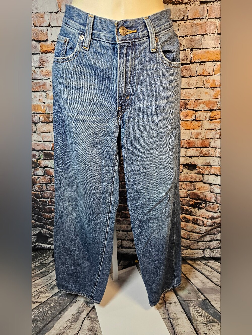 Levi’s Baggy Dad High Rise Wide Leg Jeans Size 24 Medium Wash